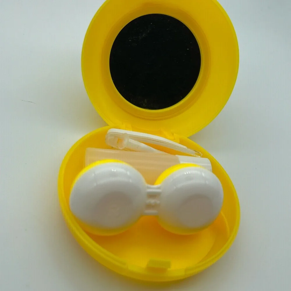 LINE Friends Style Contact Lense Travel Case - Sally the Duck